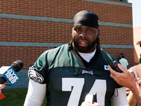 1374077788000-usp-nfl-philadelphia-eagles-minicamp-1307171218_4_3